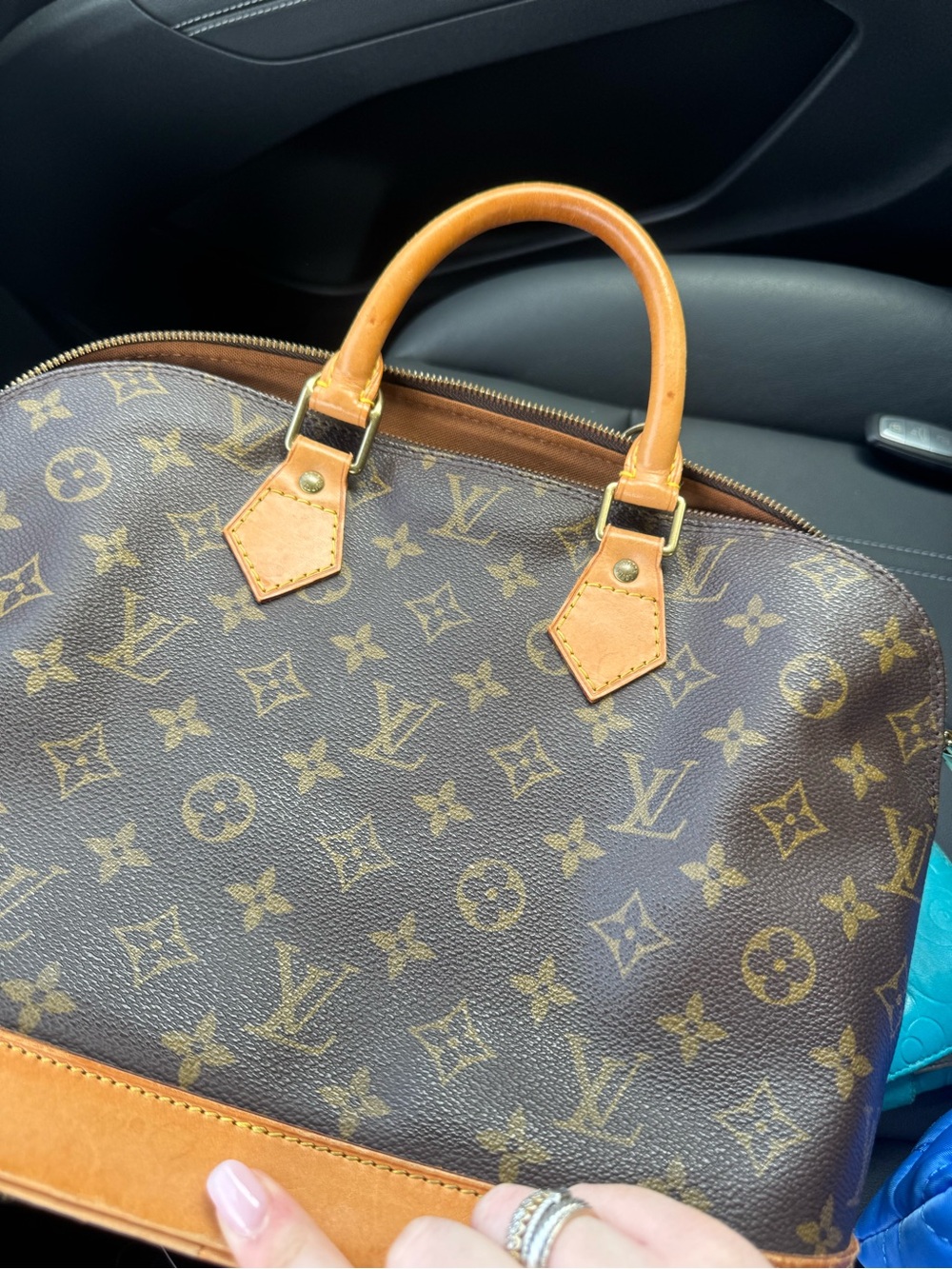 Louis Vuitton Monogram Canvas Alama Medium Bag in Brown and Tan - Picture 2 of 9
